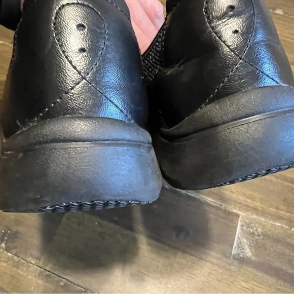 Dansko Enya Black Clogs Slip-On Slip Resistant - Picture 7 of 12